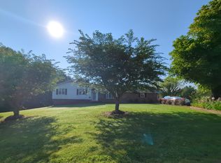 216 Clay Davis Rd, Dobson, NC 27017