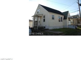 1512 Indiana St, Zanesville, OH 43701