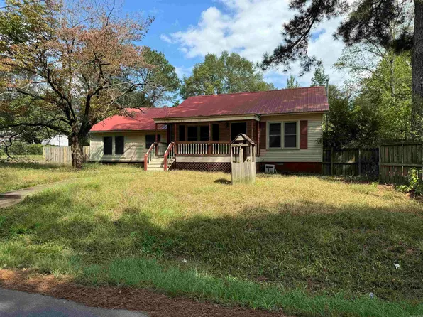1417 Babcock St, Malvern, AR 72104