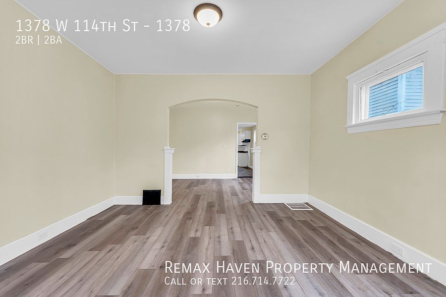 1st image of 1378 W 114th St #1378
