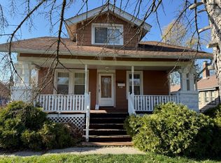 18234 Riegel Rd, Homewood, IL 60430