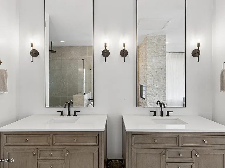 1465 W Island Cir — Photo 52