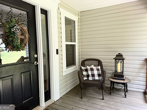 5th image of 227 Clarkesville Heights Dr