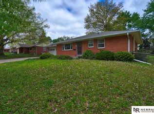 4520 Meredeth St, Lincoln, NE 68506