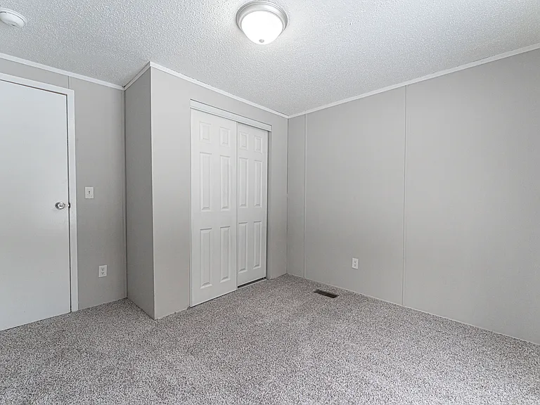 13394 Bobwhite Ct — Photo 20