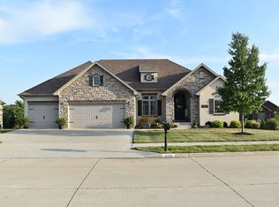 6200 Bent Grass Way, Columbia, MO 65201