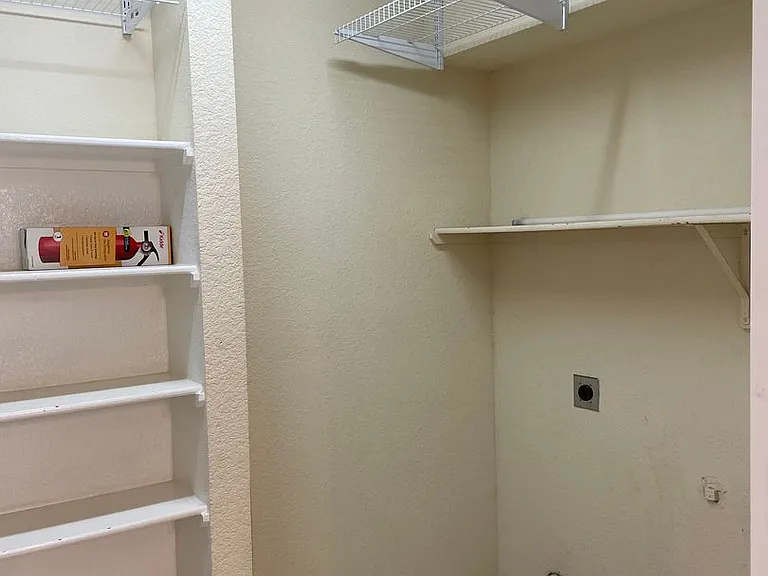 6413 Tierra Dr — Photo 25