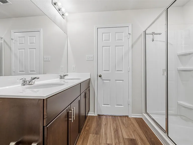 316 Stone Water Ln — Photo 27