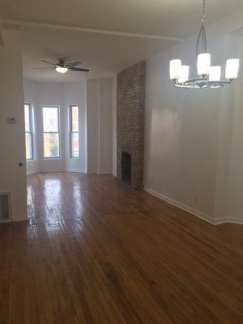 2nd image of 2633 W Superior St