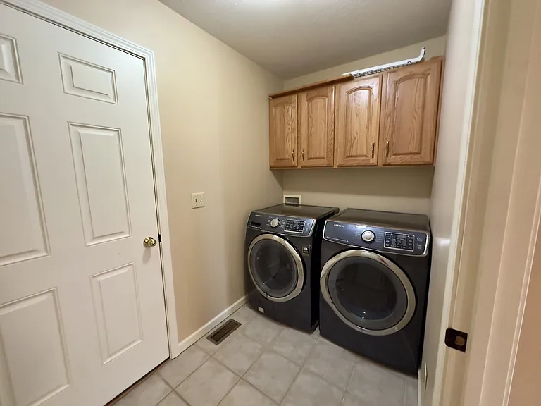 690 Terrace Lake Rd — Photo 60