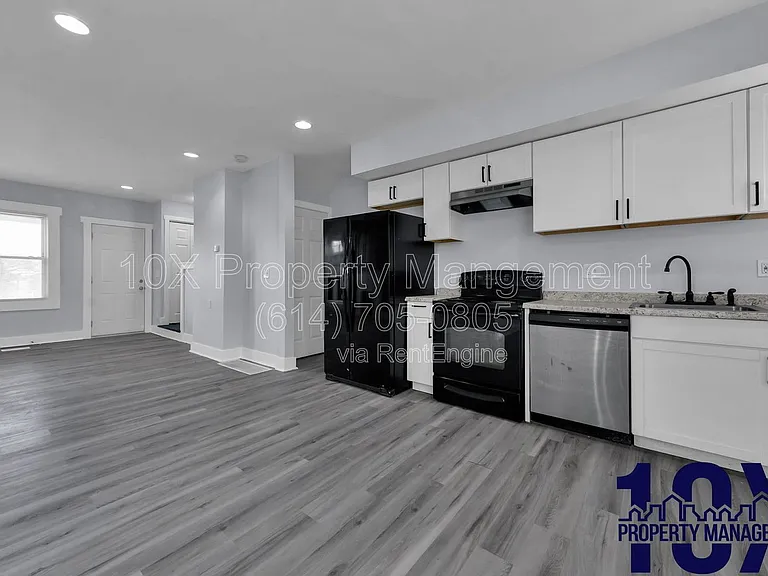 1538 E Livingston Ave — Photo 11