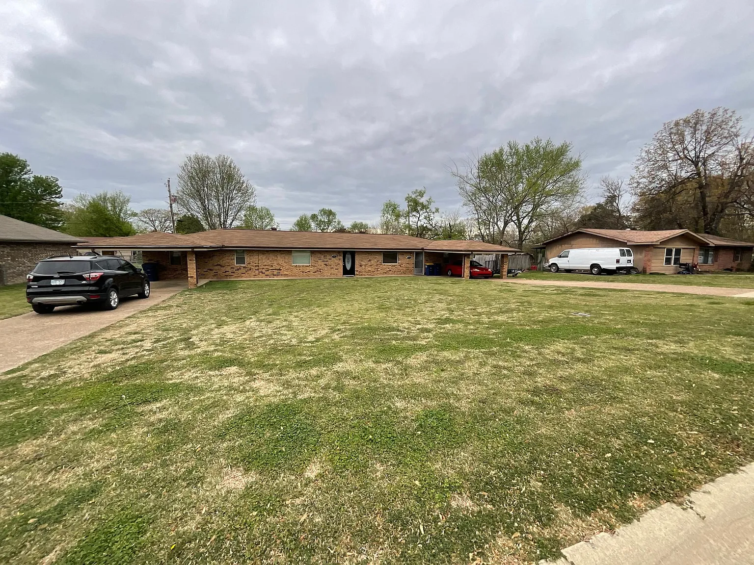 3 bed, 1179 sqft, $1,200 — Photo 3
