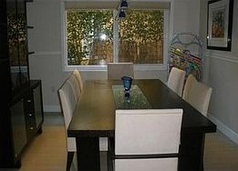 1st image of 422 Bianca Ave