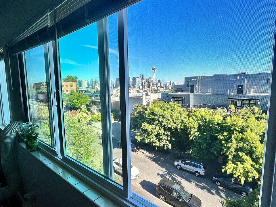 1st image of 1000 Queen Anne Ave N #403
