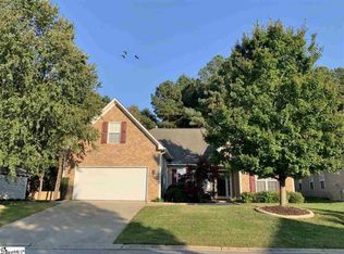 14 Hanging Moss Ln, Greenville, SC 29615