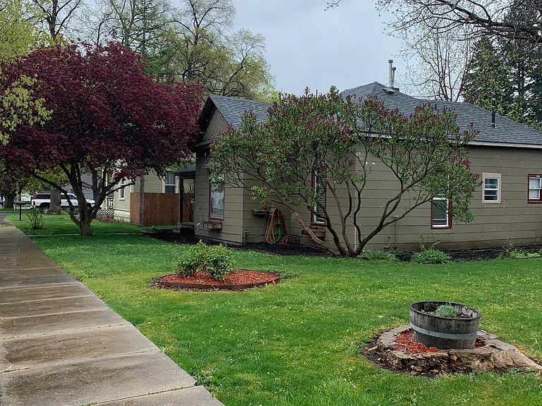 1404 O Ave — Photo 1