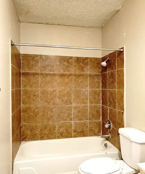 918 Hampton St #1 — Photo 14