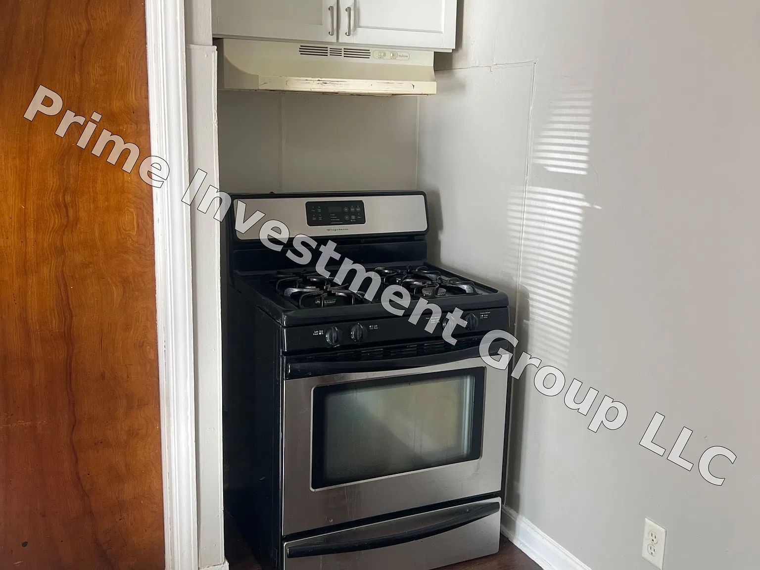 2 bed, 750 sqft, $900 — Photo 3