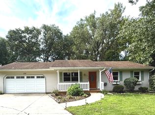 1130 Lincoln Ave, Lowell, IN 46356