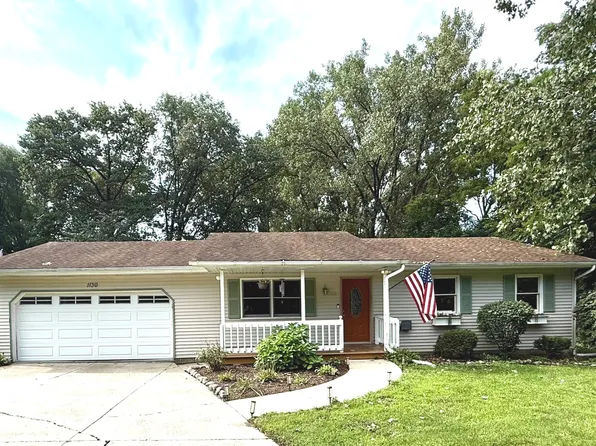 1130 Lincoln Ave, Lowell, IN 46356