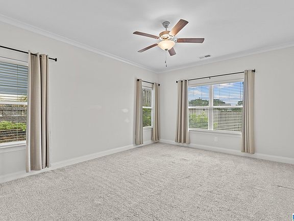 4th image of 1090 Camellia Ridge Dr