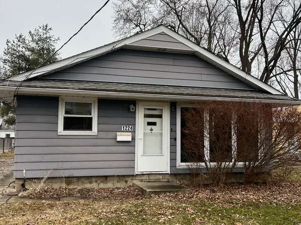 1224 E 351st St, Eastlake, OH 44095