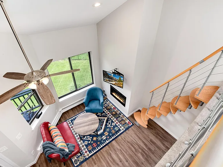 4990 Meredith Way #302 — Photo 20