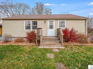 300 Lesueur Ave, Eagle Lake, MN 56024