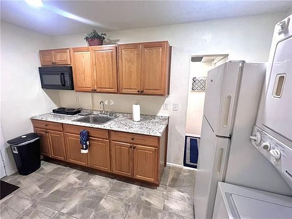 2nd image of 3520 Wall Blvd APT 3
