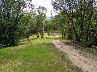 448 Adams Way, Grants Pass, OR 97526