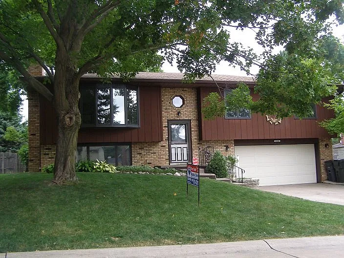 2500 E Dale Ct photo 1