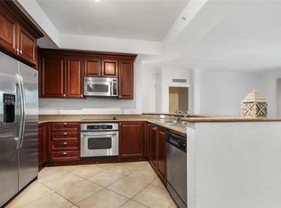4 Renaissance Way #303, Boynton Beach, FL 33426