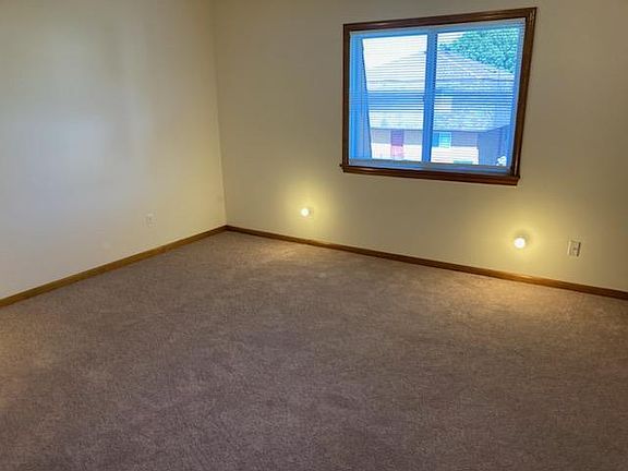 2nd image of 65 Cottage St #8910