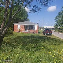 2nd image of 1753 Arlington Park