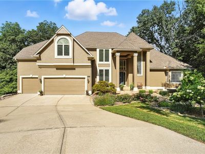 2150 SW Hunt Cir, Lees Summit, MO, 64081