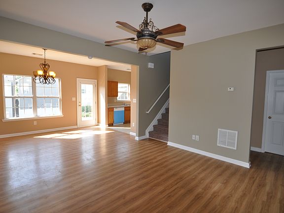 3rd image of 4513 Yellow Sash Ct