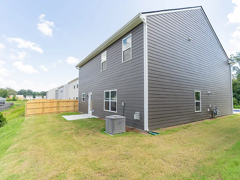 7321 Bendire Loop — Photo 50