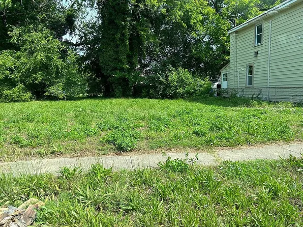 1037 36th St, Newport News, VA 23607