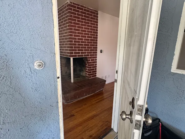 853 Merlin Dr #1, San Diego, CA 92114