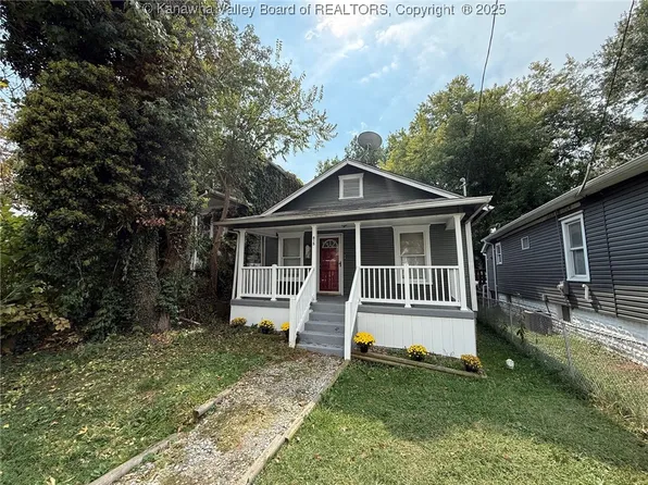 615 Grant St, Charleston, WV 25302