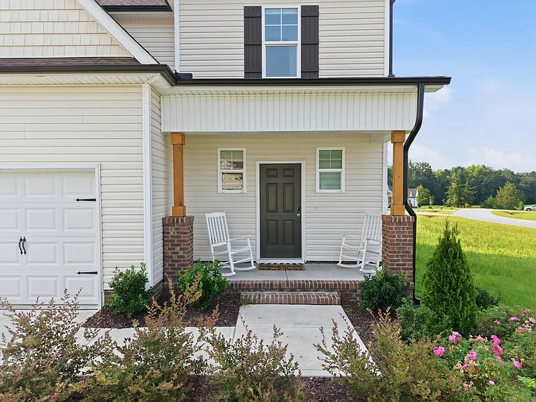 209 Danube Dr — Photo 4