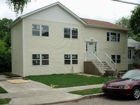 1st image of 799 Park Pl