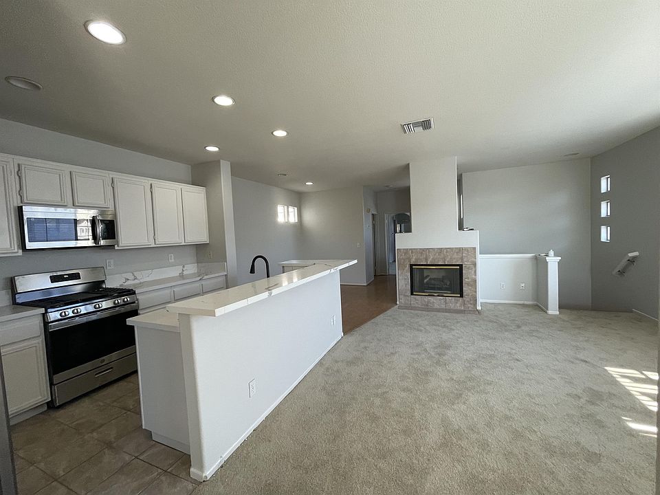 1st image of 10960 Ivy Hill Dr Unit 8