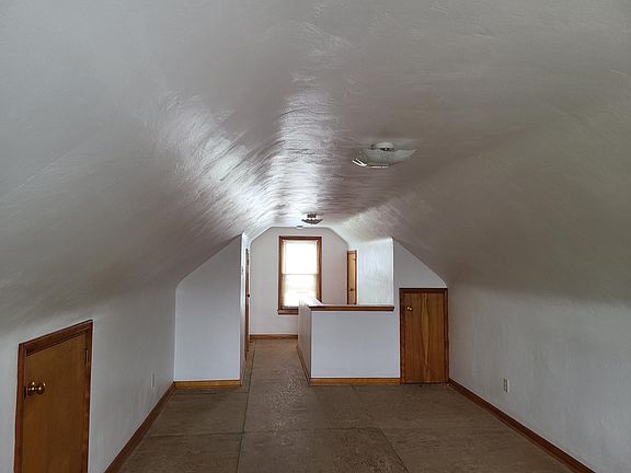 4th image of 430 N Dunlap Ave