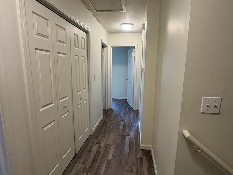 1417 W Rockcrest Dr — Photo 4
