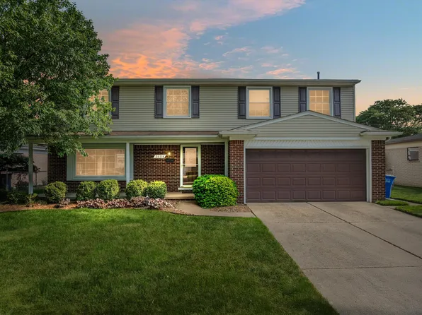 3604 Pall Dr, Warren, MI 48092