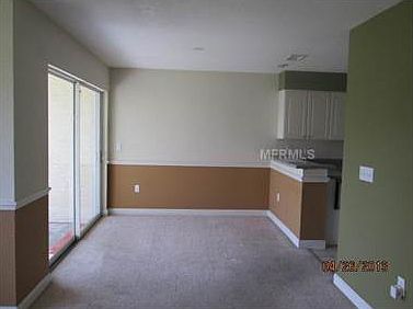4th image of 231 Dawn Ct