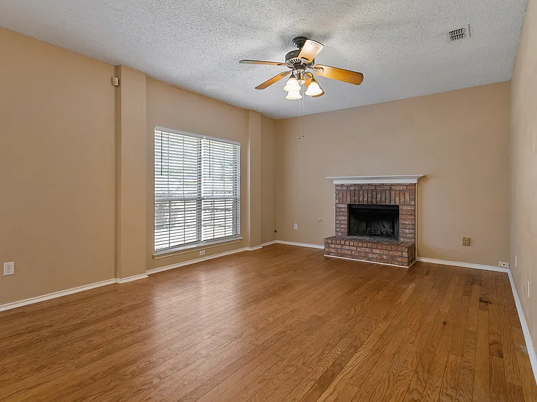 7605 Bryce Canyon Dr W — Photo 18