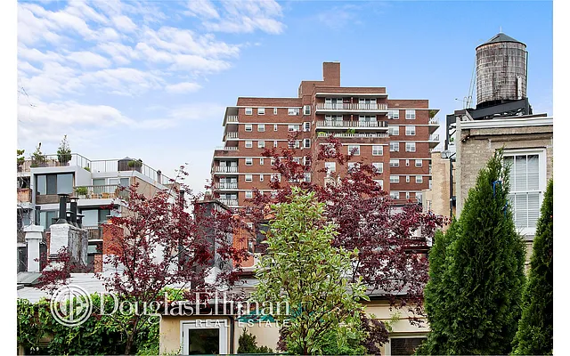 Rented by Douglas Elliman | media 23