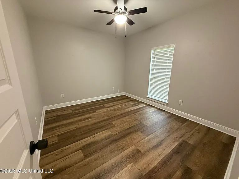 24251 Misty Ln — Photo 16